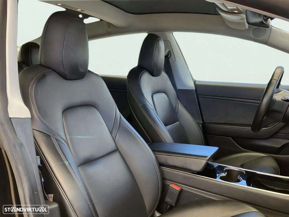 Tesla Model 3 Long-Range Dual Motor AWD - 14