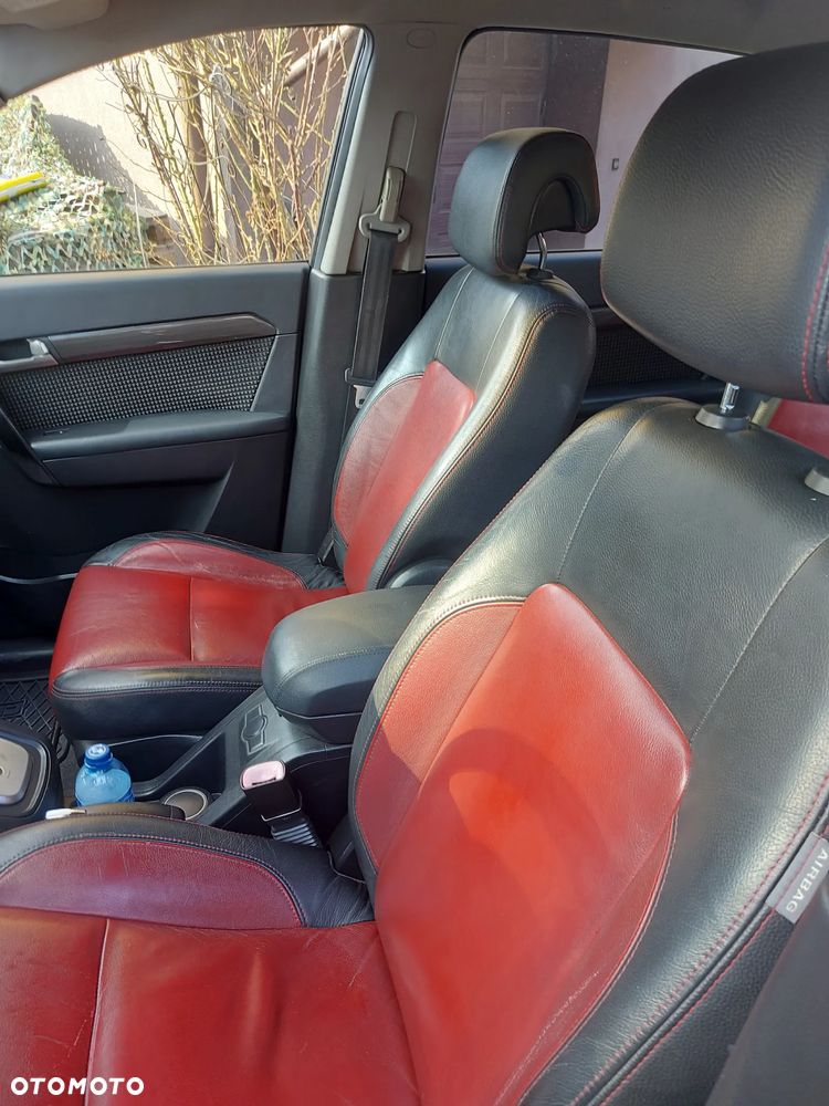 Chevrolet Captiva - 26