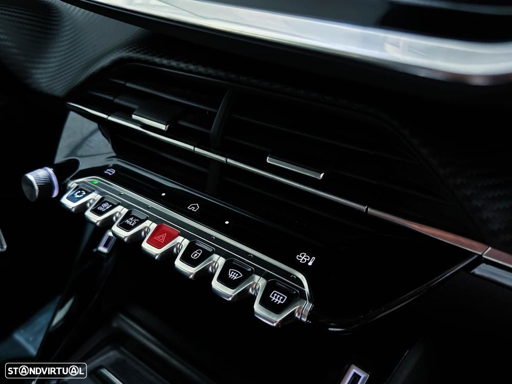 Peugeot 208 1.2 Hybrid Allure e-DCS6 - 34