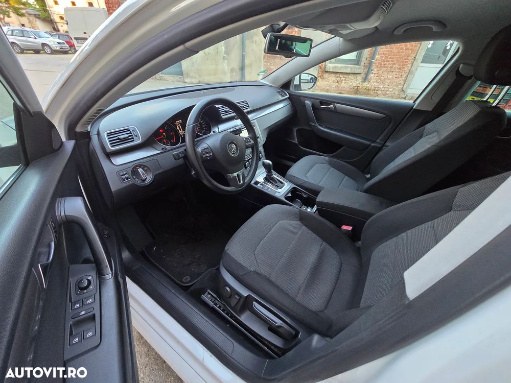 Volkswagen Passat 2.0 TDI DSG BlueMotion Technology Business Edition - 9