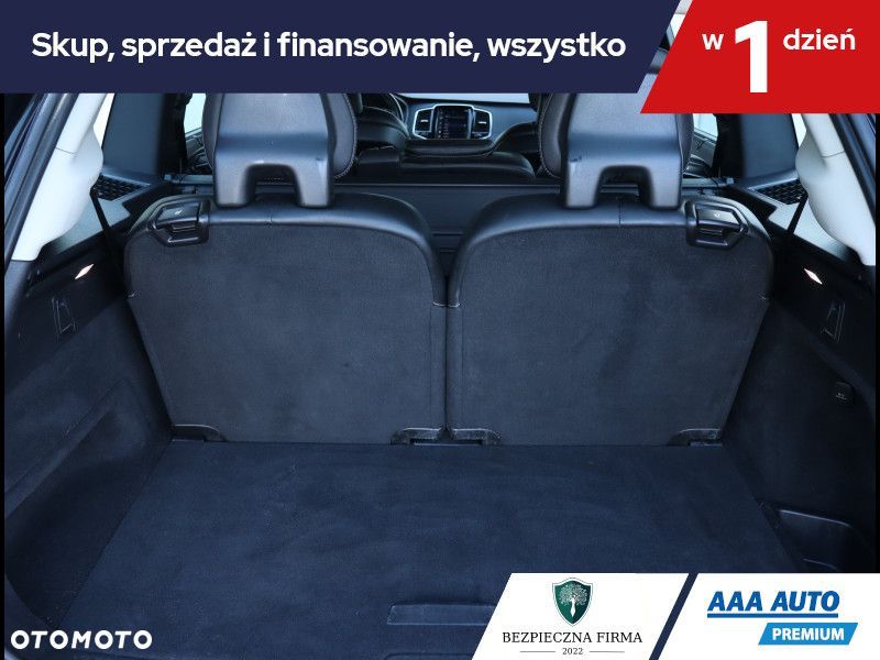 Volvo XC 90 - 18