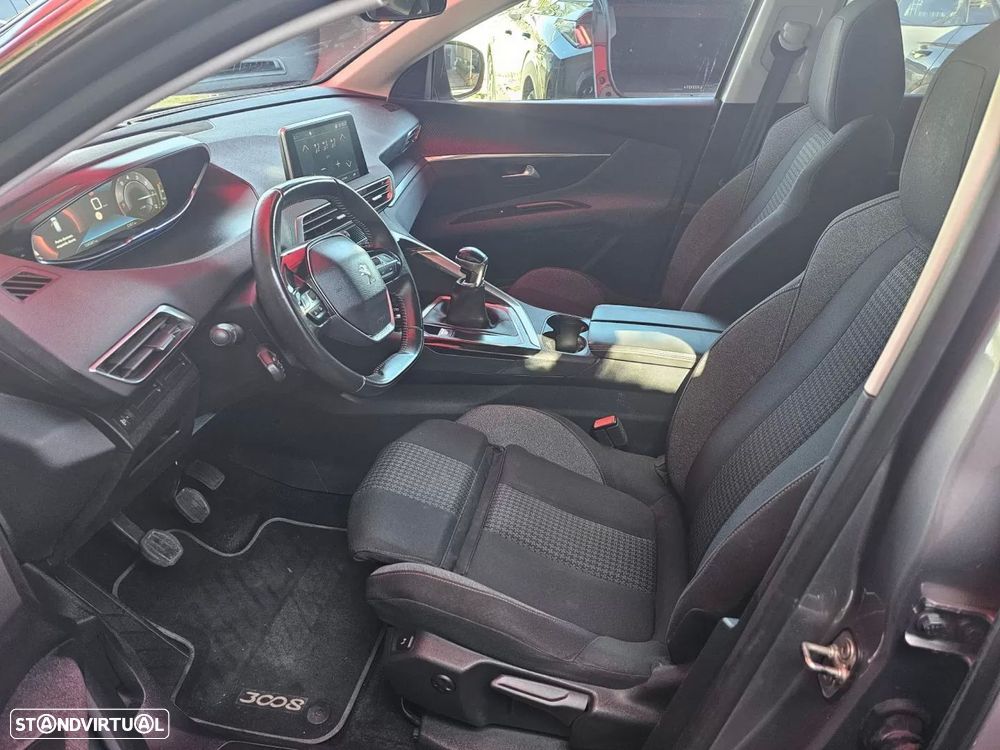 Peugeot 3008 PureTech 130 Stop & Start GPF Active - 7