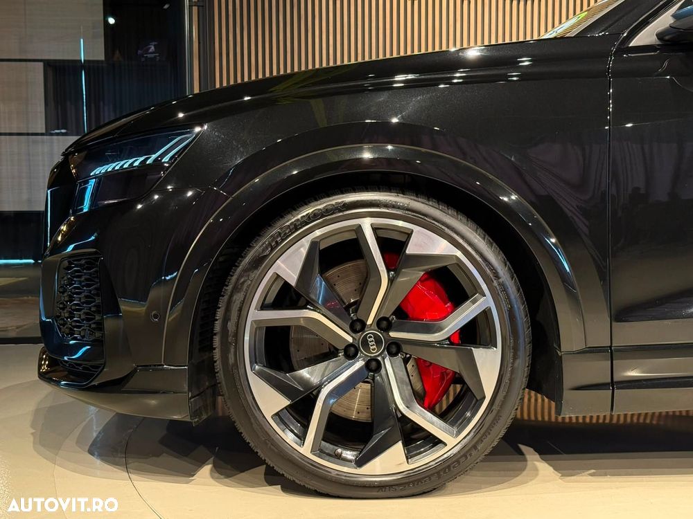 Audi RS Q8 - 12
