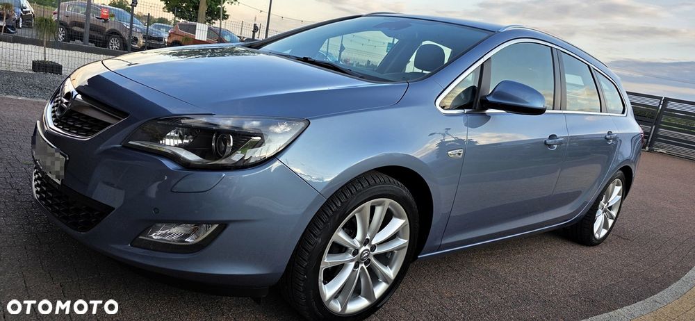Opel Astra 1.4 T Cosmo - 1