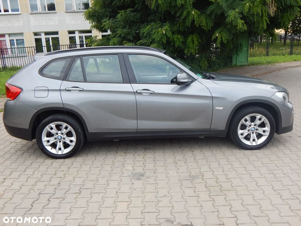 BMW X1 xDrive20i - 14