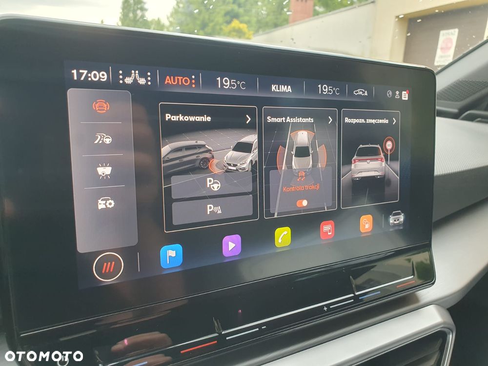 Seat Leon Sportstourer 1.5 eTSI OPF DSG FR - 17