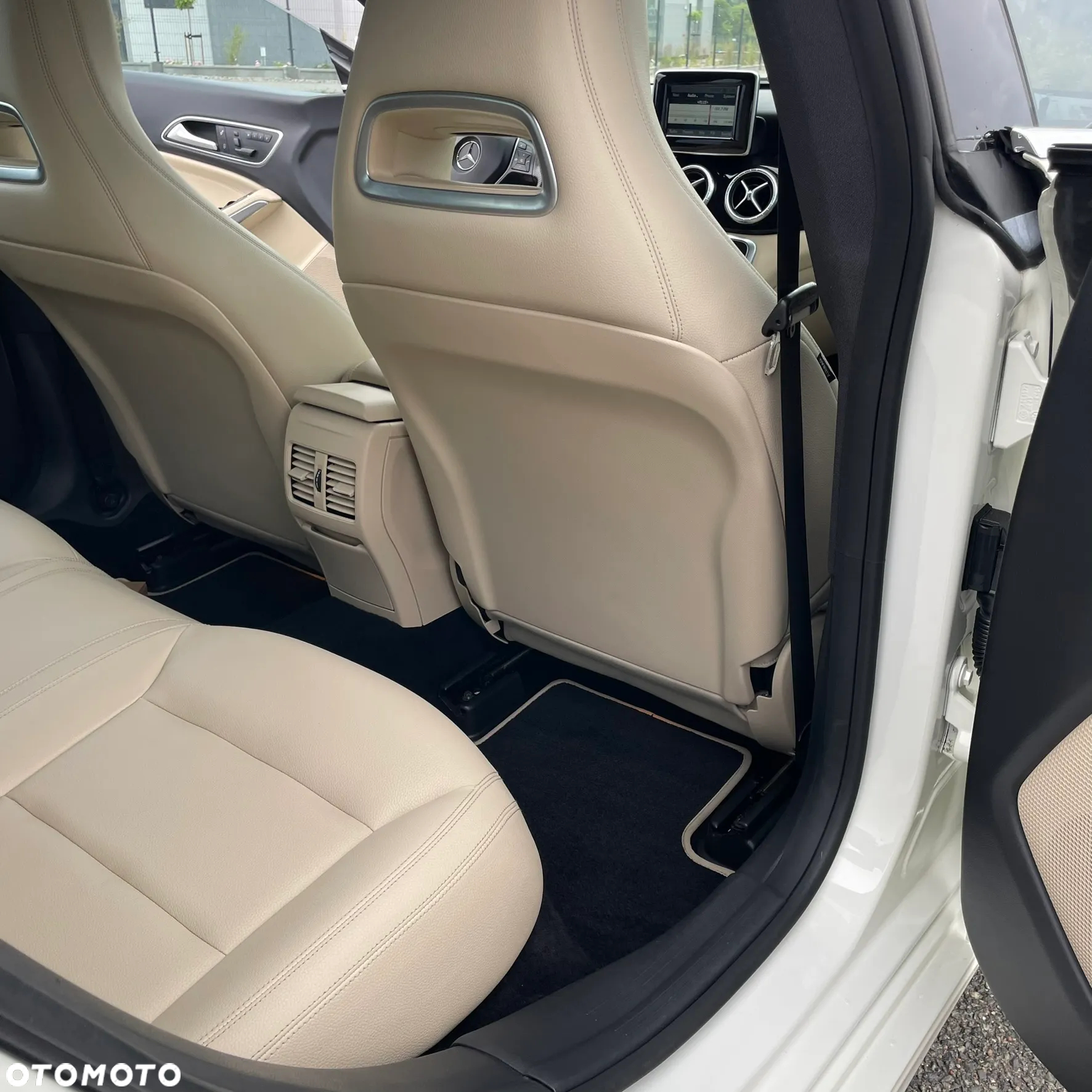Mercedes-Benz CLA 250 7G-DCT Sport - 11