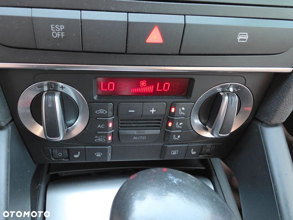 Audi A3 Sportback 2.0 TFSI Quattro Ambition S tronic - 13
