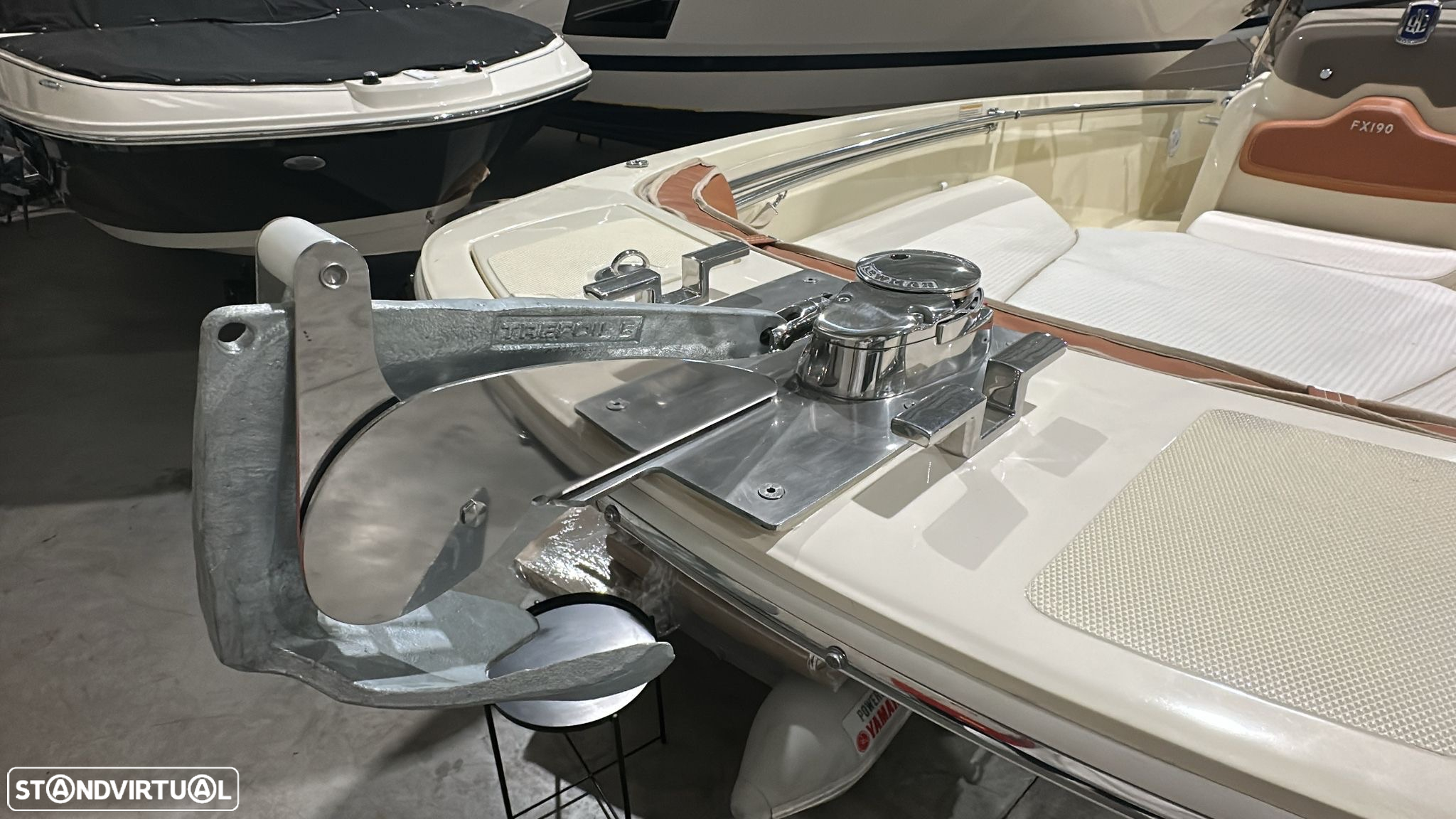 Invictus Yachts FX 190 - 15