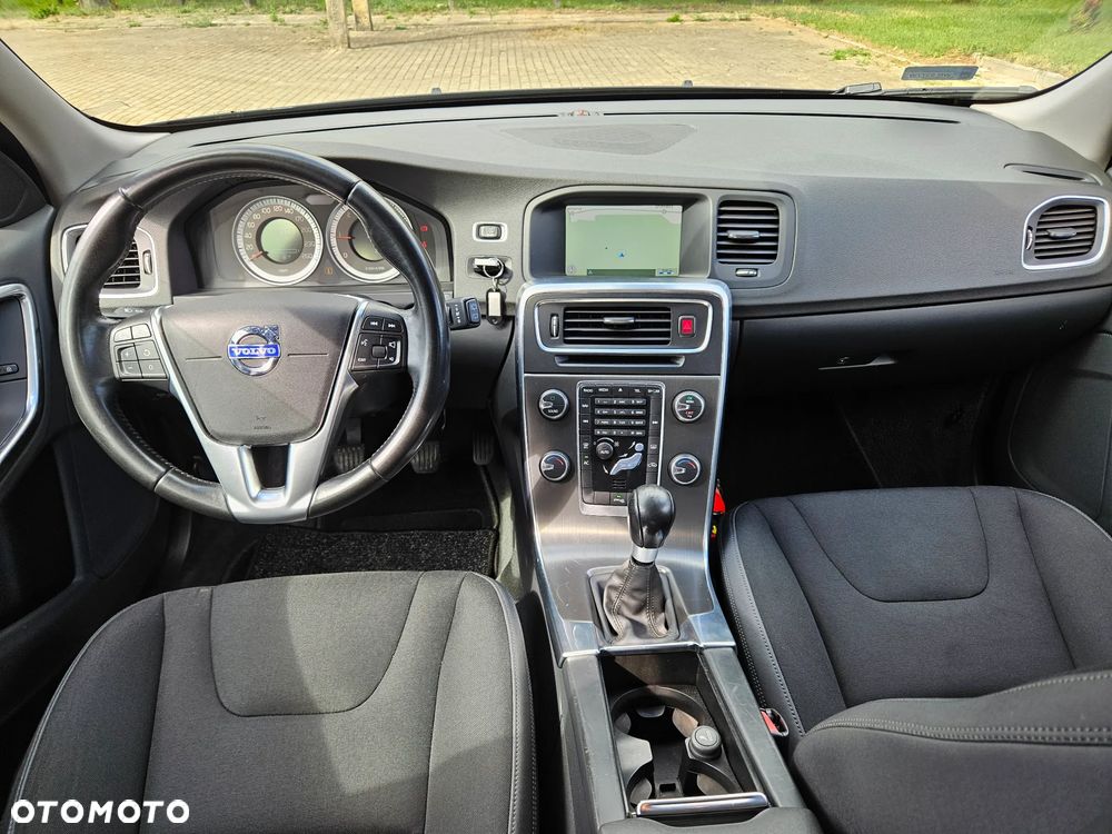 Volvo V60 D2 Kinetic - 20