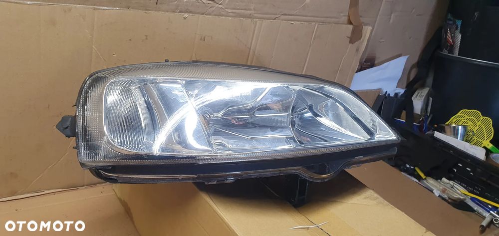 Lampa prawy przód przednia prawa Opel Astra G TYC Nowa - 4