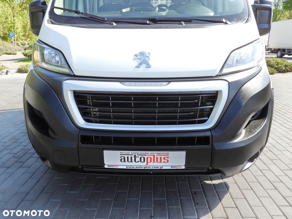 Peugeot BOXER  WYWROTKA PODWÓJNA KABINA DOKA 7 MIEJSC TEMPOMAT KLIMATYZACJA  140KM - 15