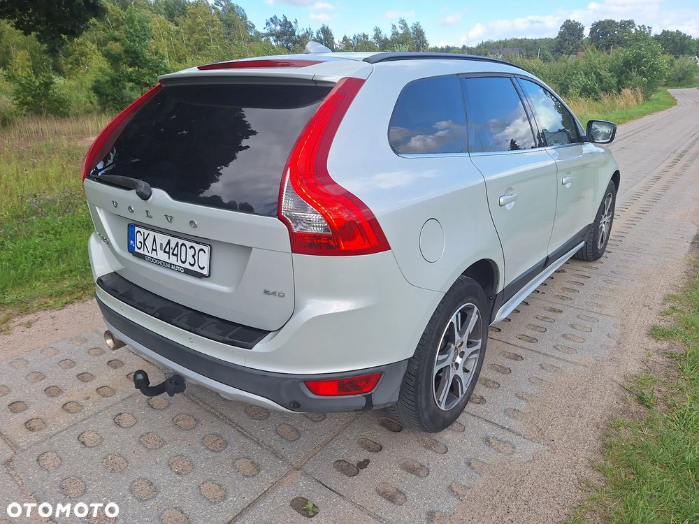 Volvo XC 60 2.4D Momentum - 3