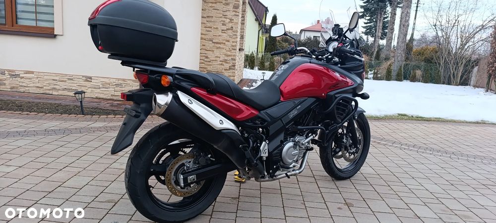 Suzuki V-STROM - 4