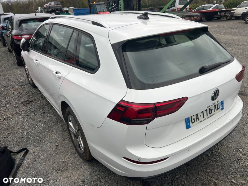 Volkswagen Golf - 4