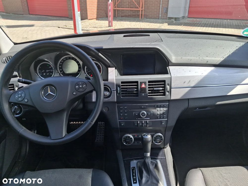 Mercedes-Benz GLK 350 CDI DPF 4Matic 7G-TRONIC - 7