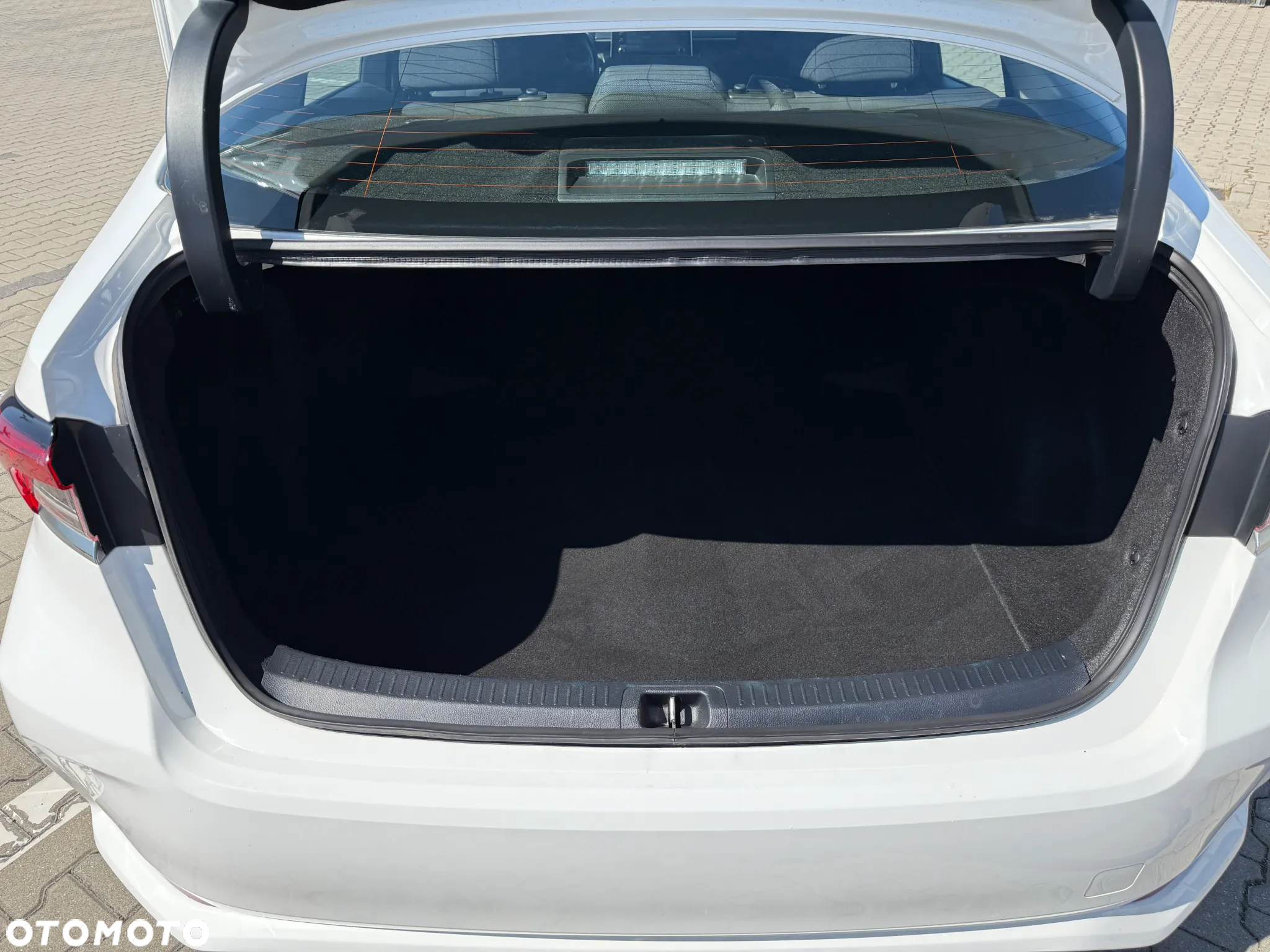 Toyota Corolla 1.5 Comfort - 18