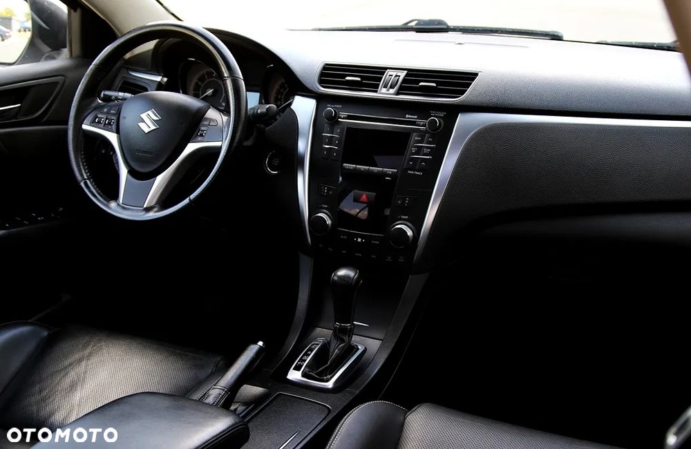Suzuki Kizashi - 29
