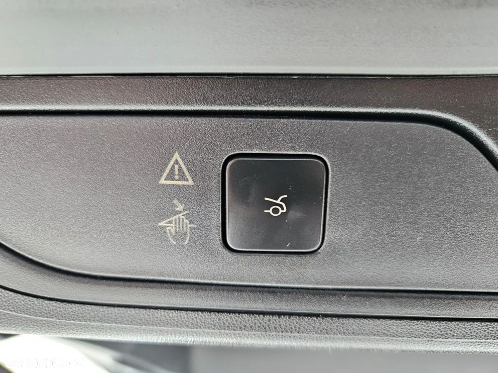 Citroën C4 Grand Picasso 2.0 HDi FAP EGS6 (7-Sitzer) Exclusive - 37