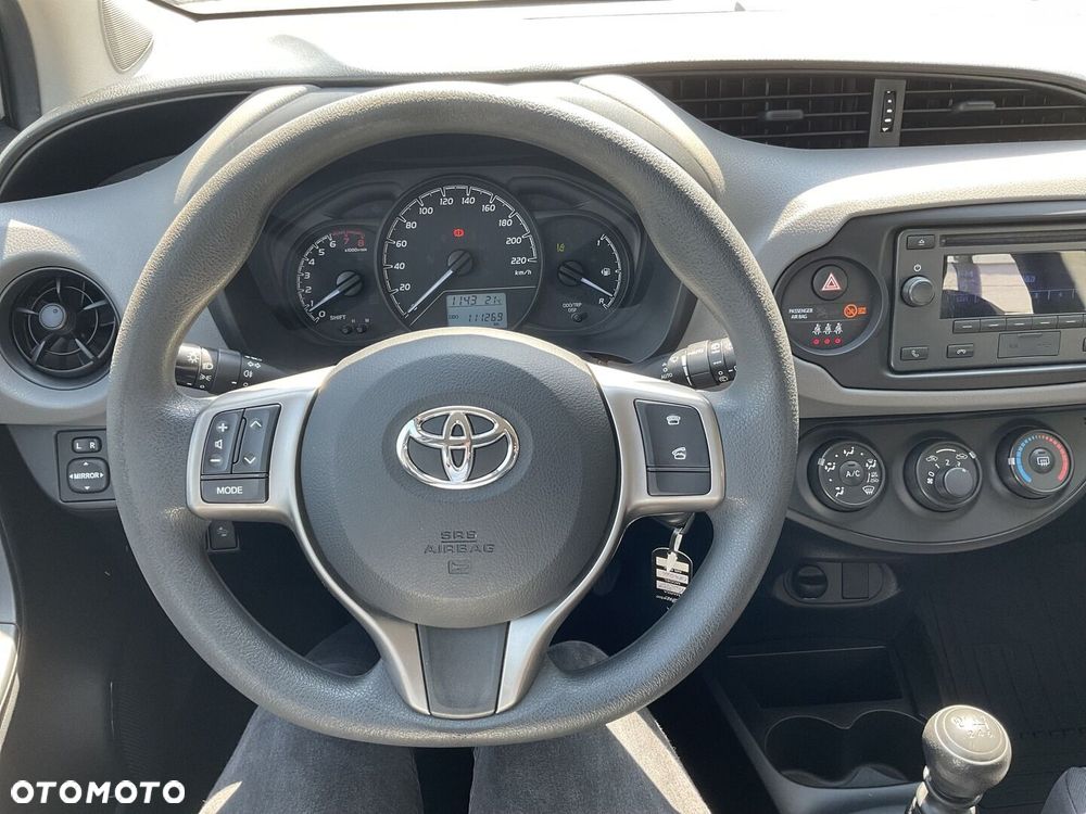 Toyota Yaris - 6