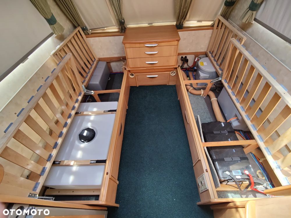 SWIFT Challenger LSE 490 - 13