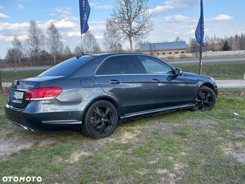Mercedes-Benz Klasa E 350 BlueTEC 4-Matic Elegance - 13