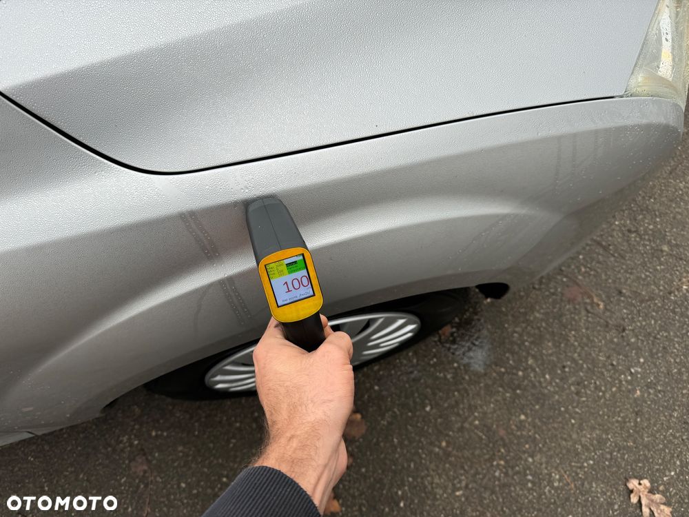 Ford Focus 1.6 16V Trend - 17