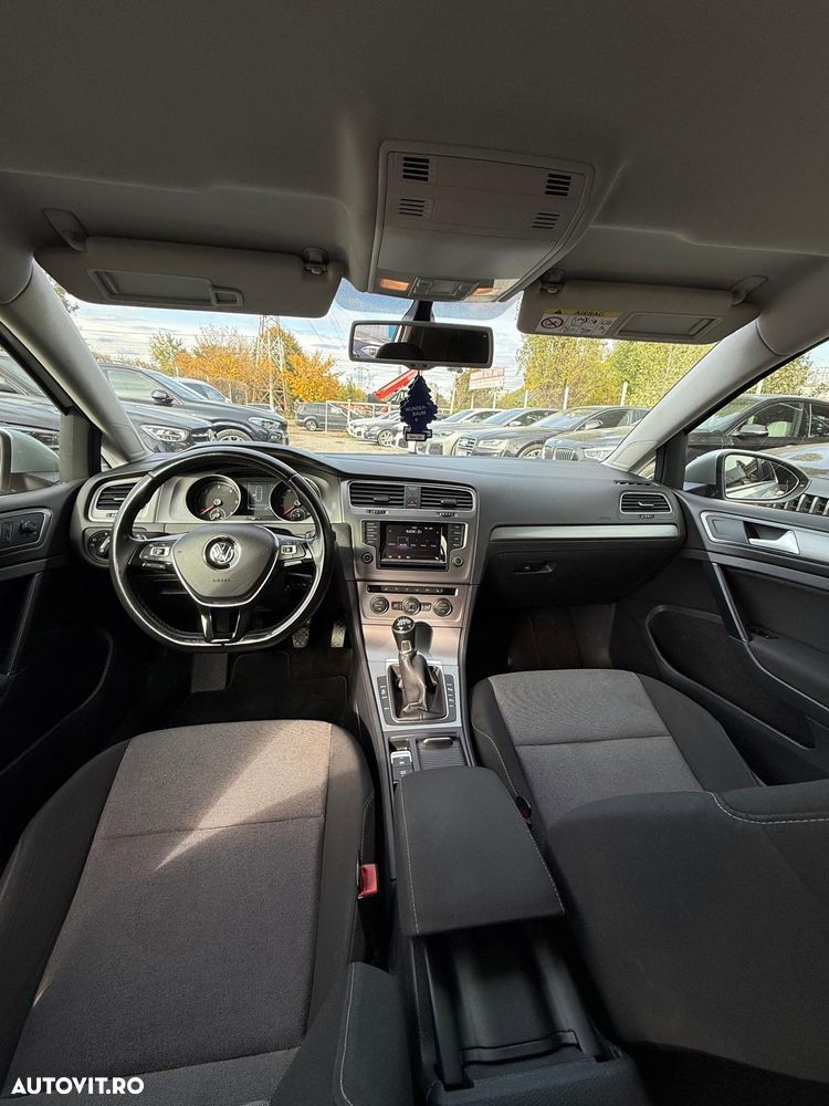 Volkswagen Golf 1.6 TDI BlueMotion Technology Trendline - 14