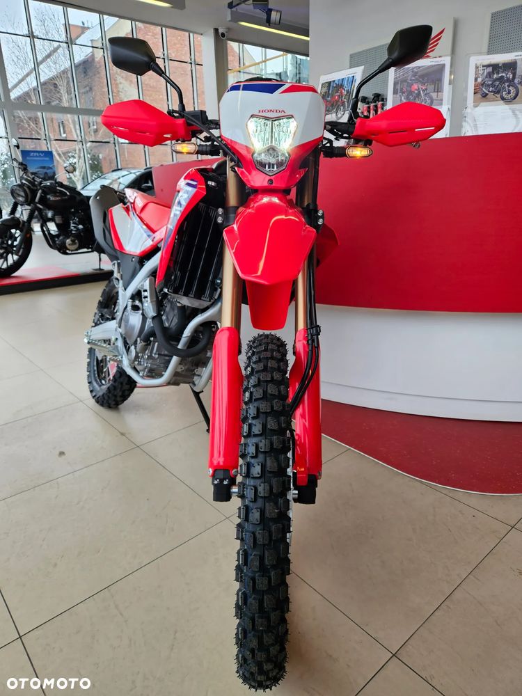 Honda CRF - 8