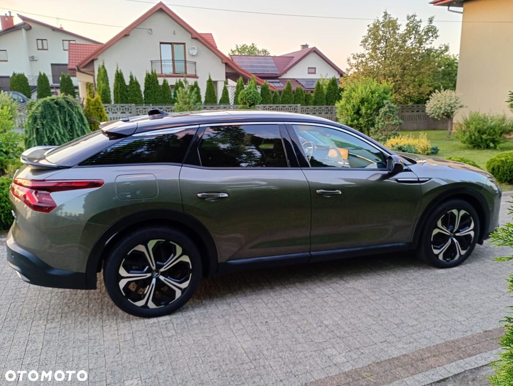 Citroën C5X 1.6 PHEV 225 Plus EAT8 - 10