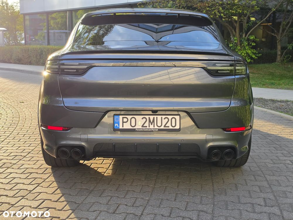 Porsche Cayenne - 6