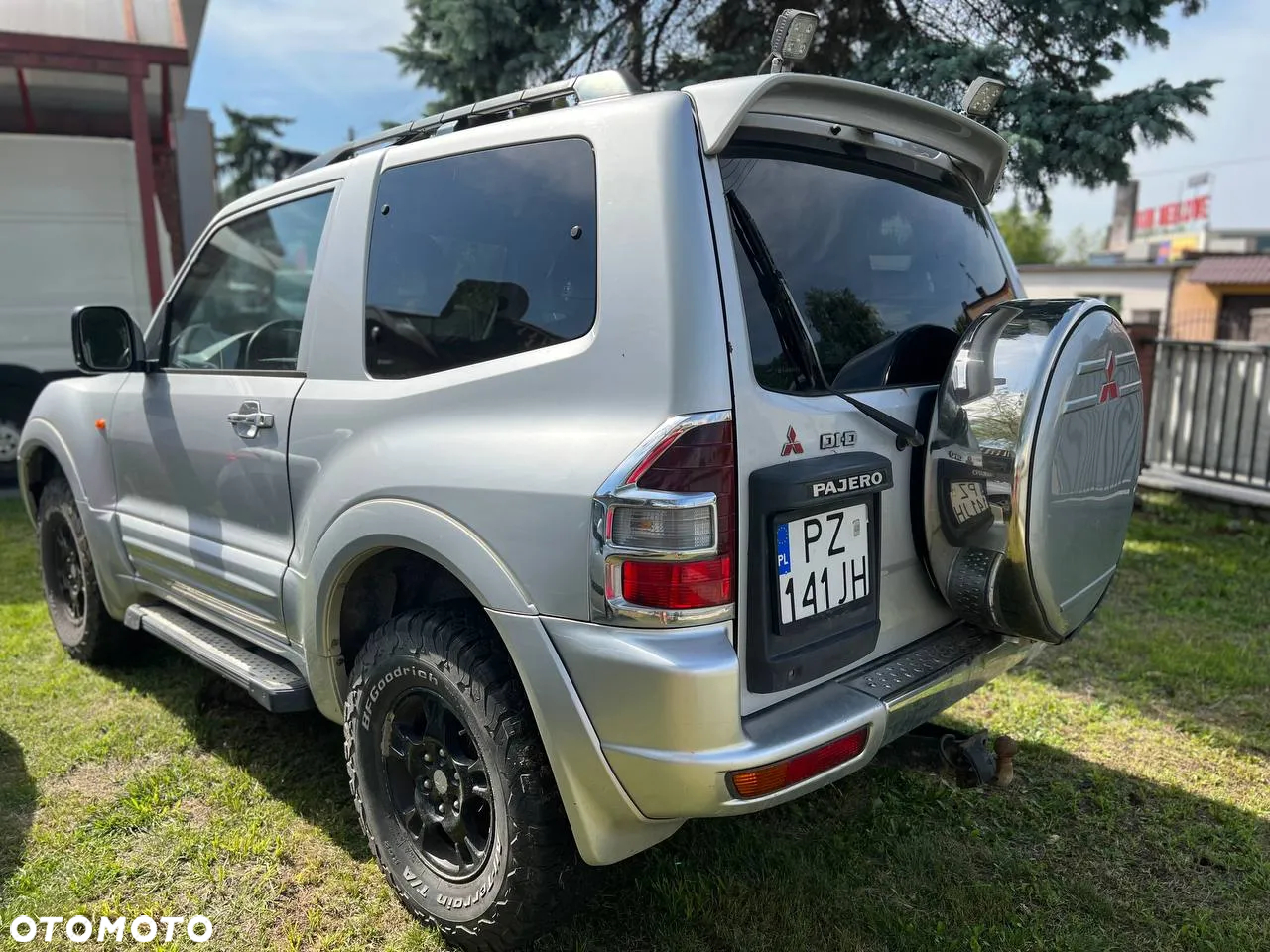 Mitsubishi Pajero 3.2 DID 5os (lea)