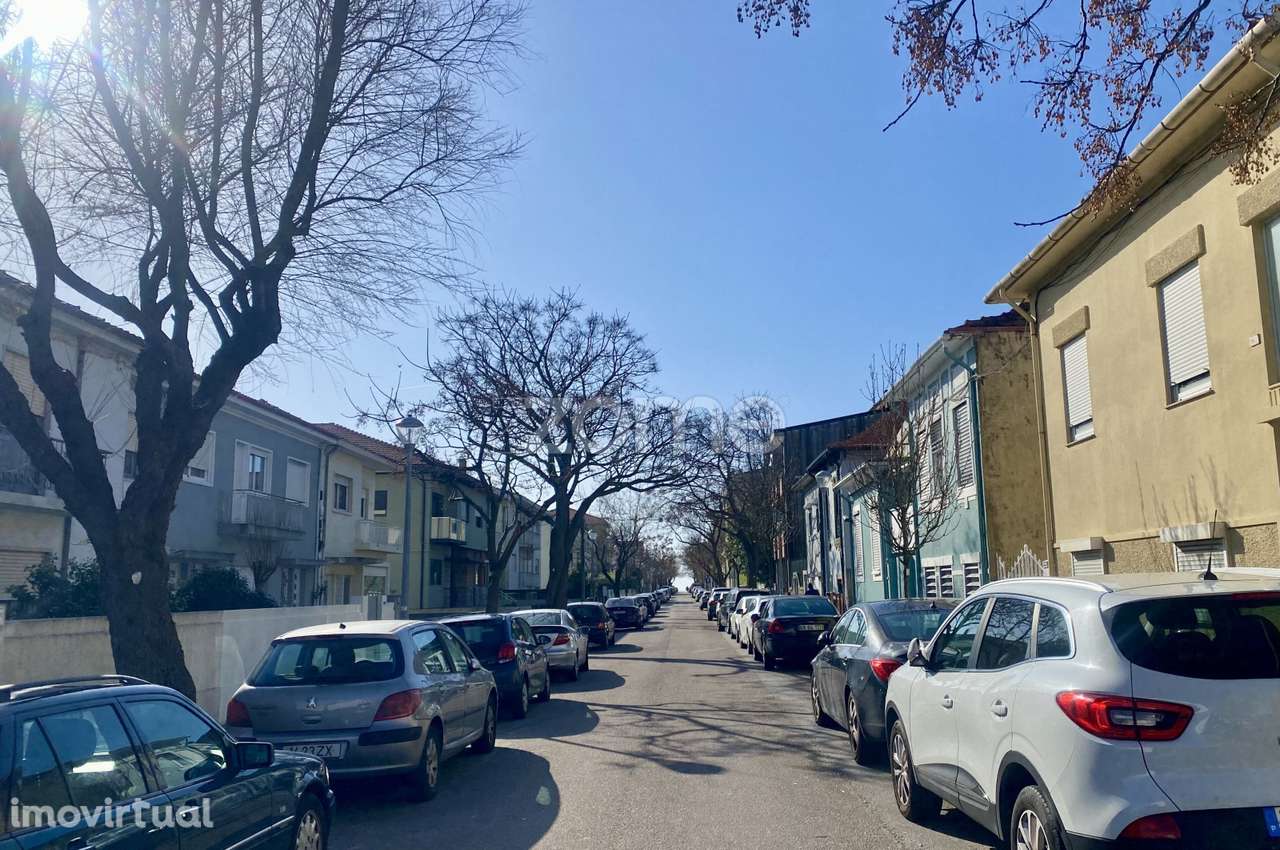 Moradia com logradouro no Centro Histórico de Leça, Matosinhos - Grande imagem: 5/18