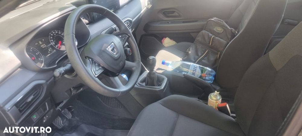 Dacia Logan TCe 90 MT6 Comfort - 17