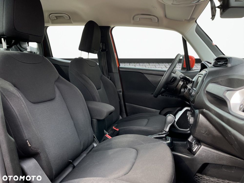 Jeep Renegade - 22