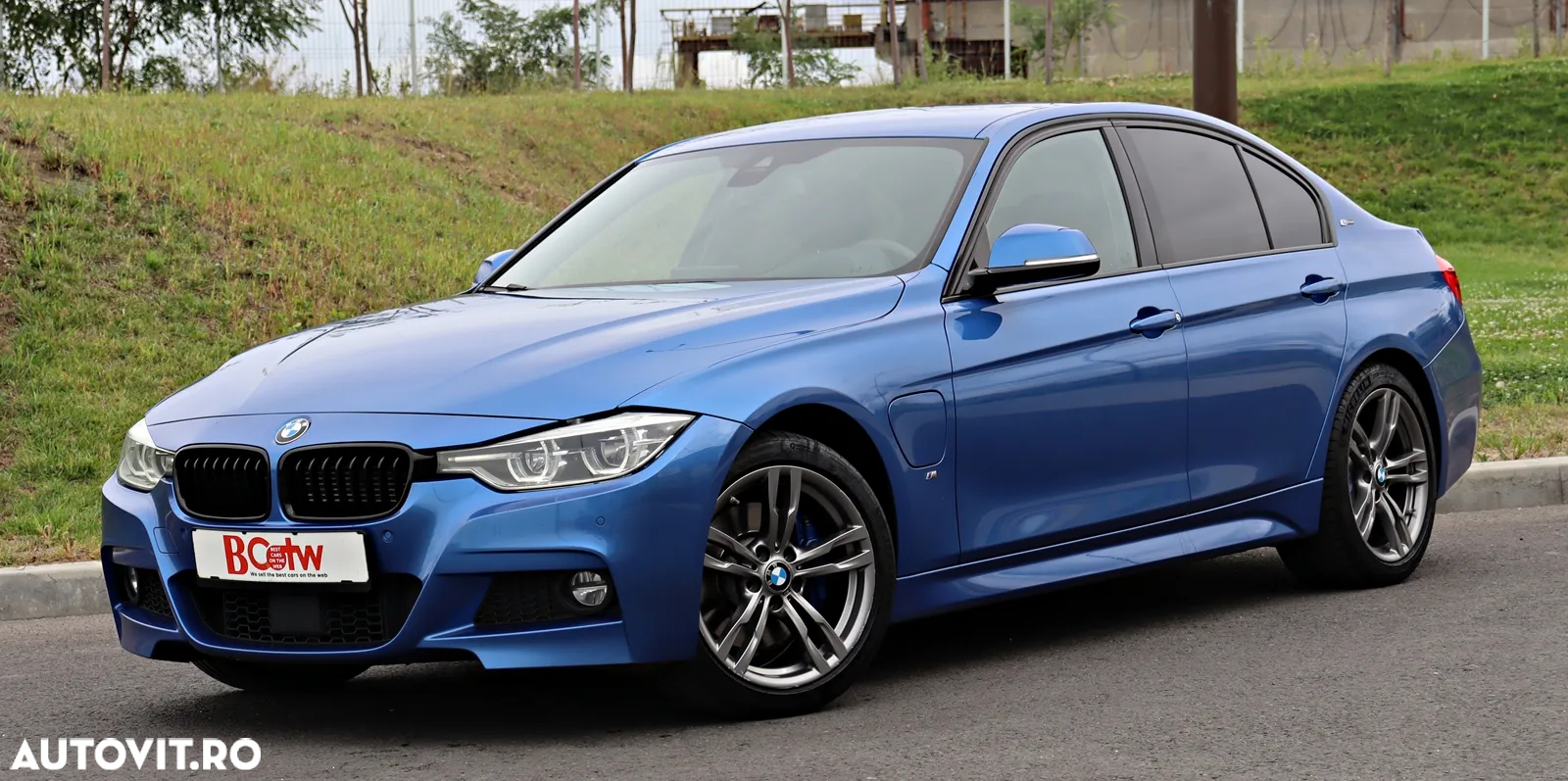BMW Seria 3 330e iPerformance M Sport - 4