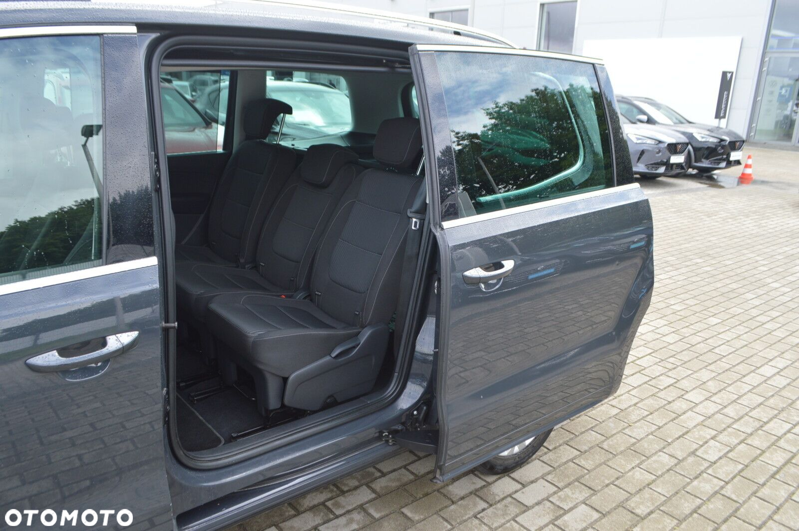 Seat Alhambra 2.0 TDI Style Advanced DSG - 24