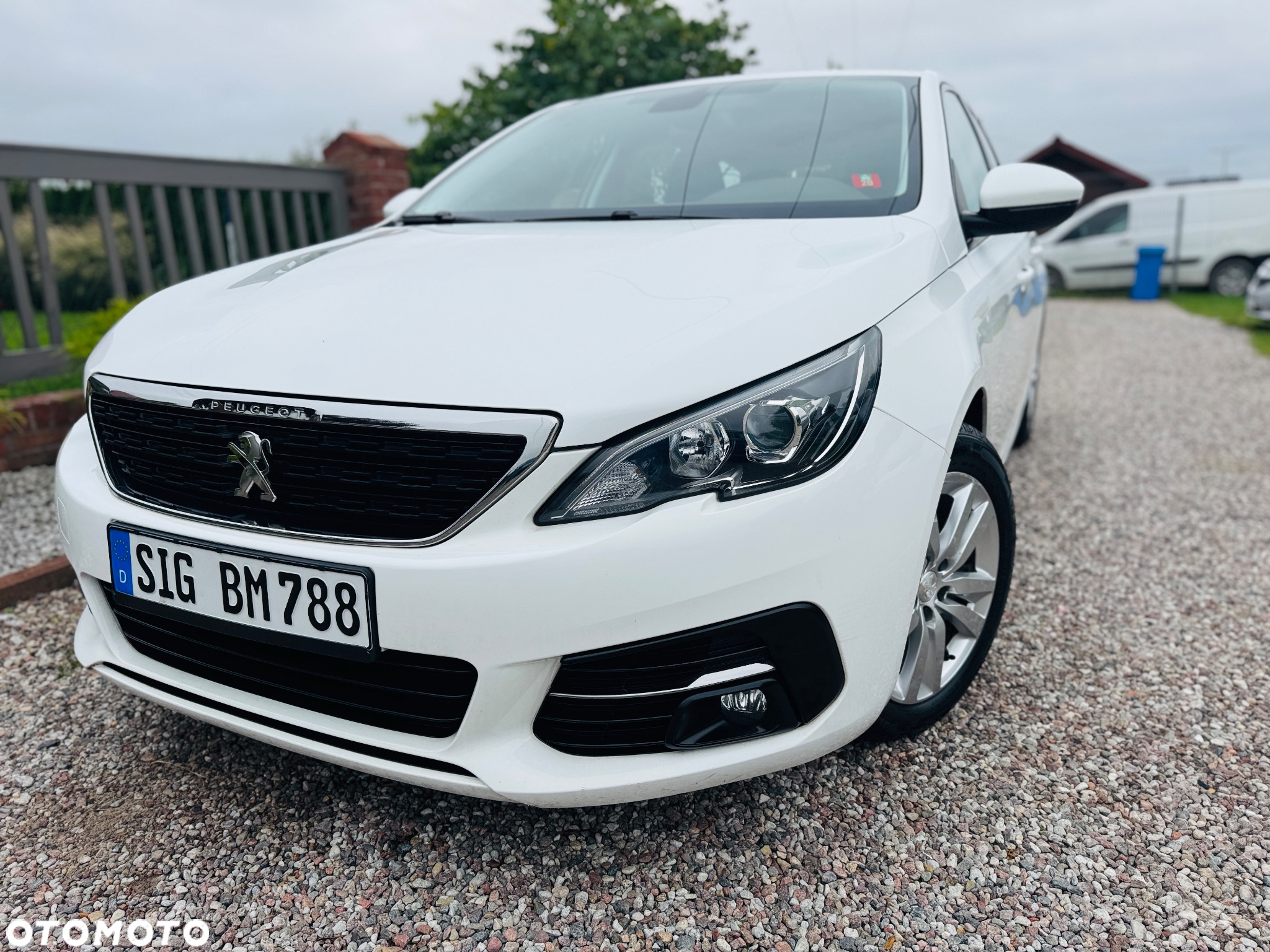 Peugeot 308 BlueHDi 130 Active Pack - 3