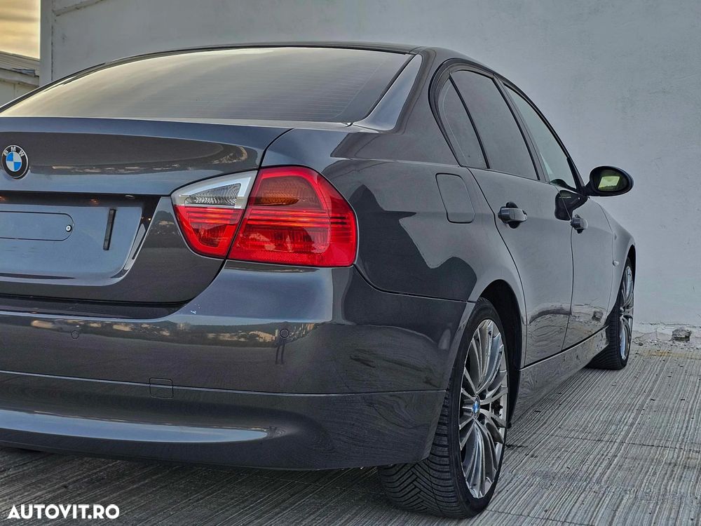 BMW Seria 3 320d DPF - 16