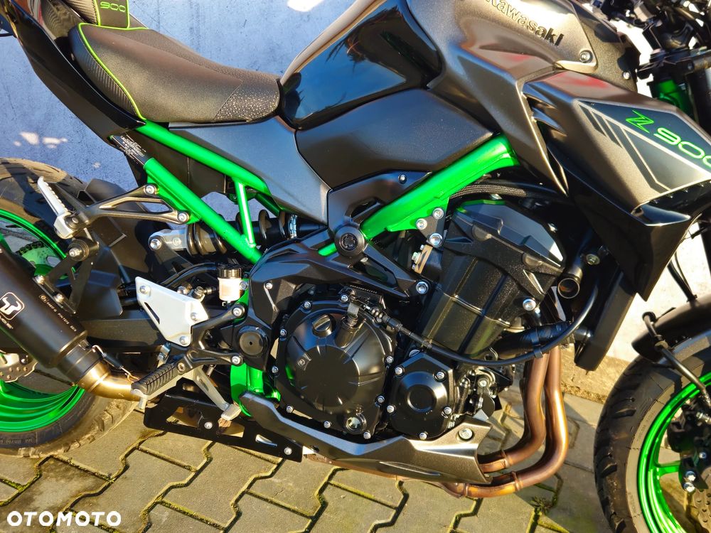 Kawasaki Z 900 - 7