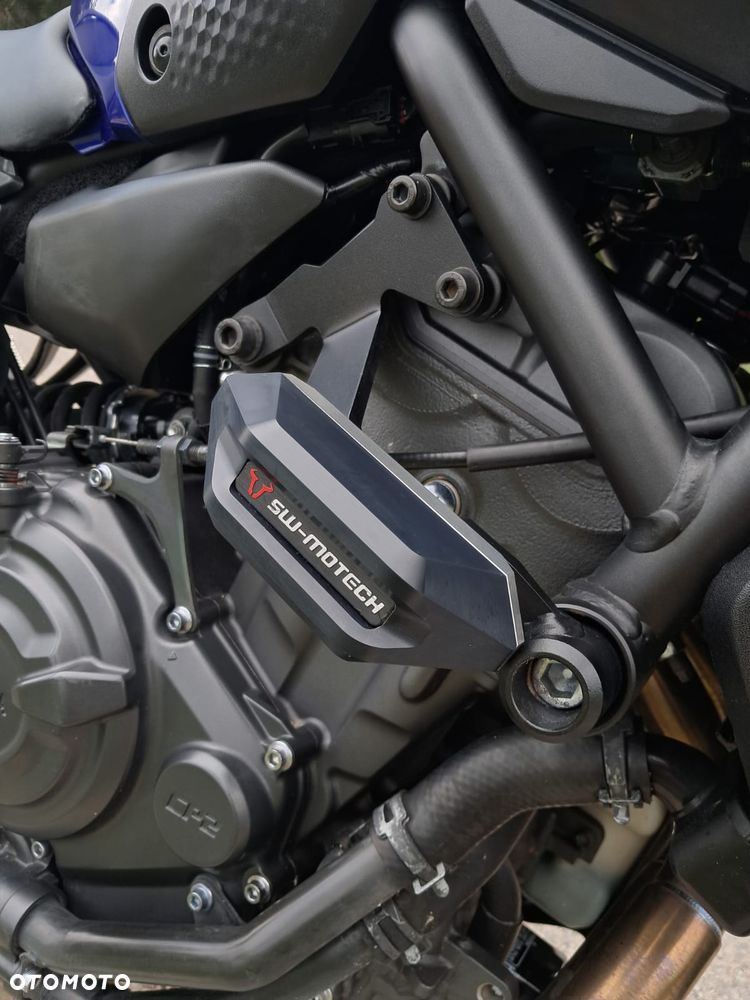 Yamaha MT - 6