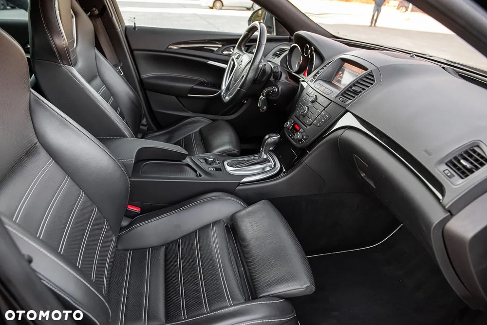 Opel Insignia 2.8 V6 Turbo 4x4 Automatik OPC - 32