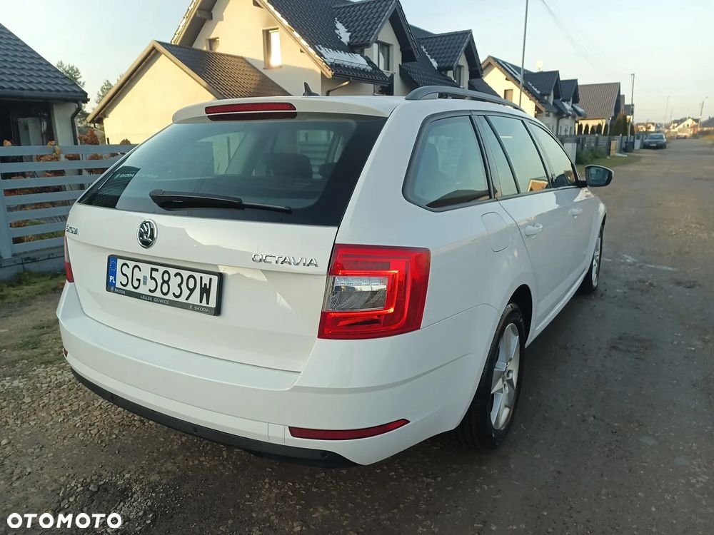 Skoda Octavia 1.6 TDI Ambition - 13