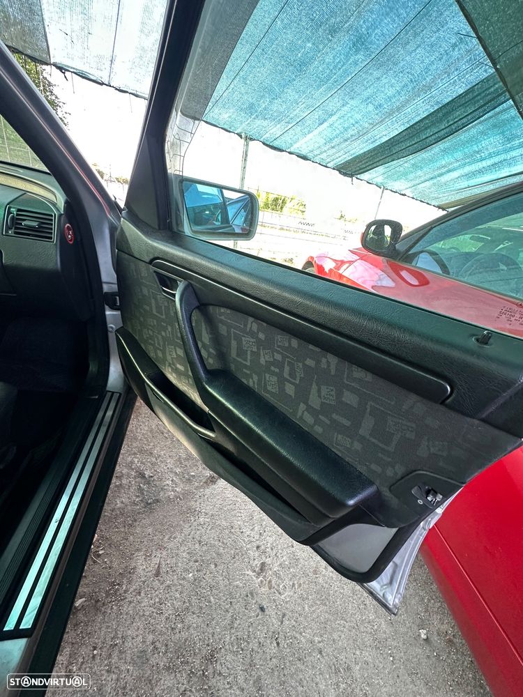 Mercedes-Benz C 220 D - 10