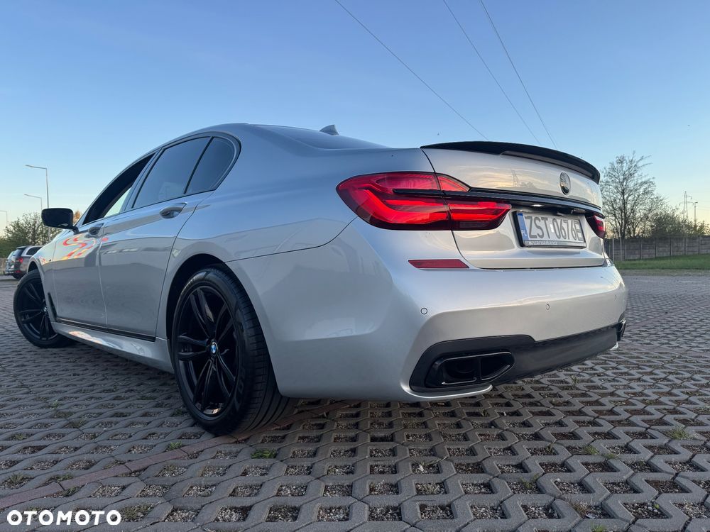 BMW Seria 7 730d xDrive - 14