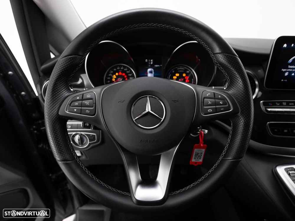 Mercedes-Benz EQV 300 Longa - 22