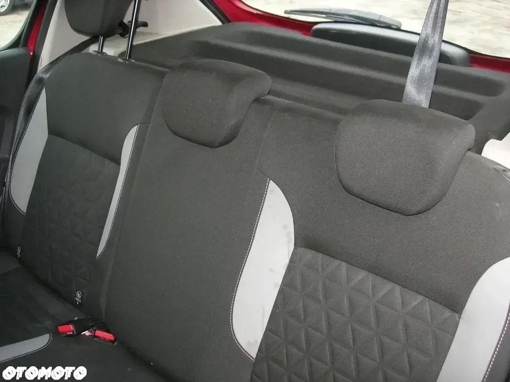 Dacia Sandero Stepway 1.5 dCi - 16
