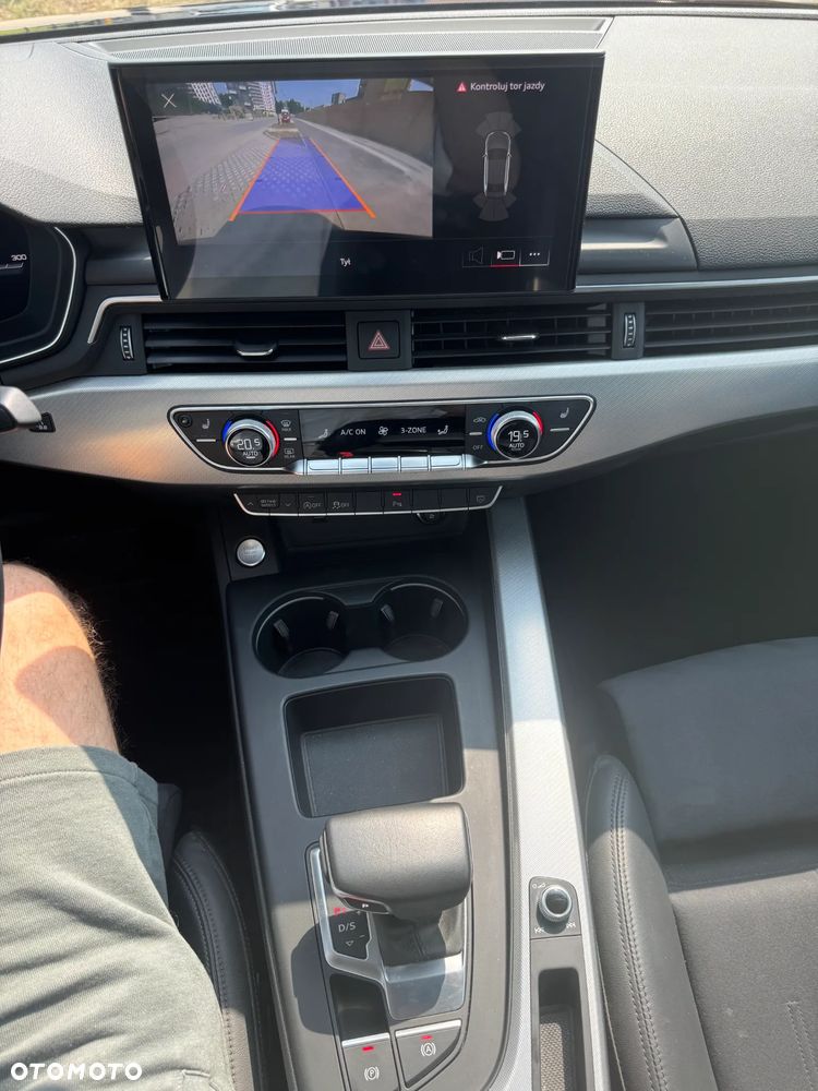 Audi A4 Limousine 35 TFSI mHEV Advanced S tronic - 17
