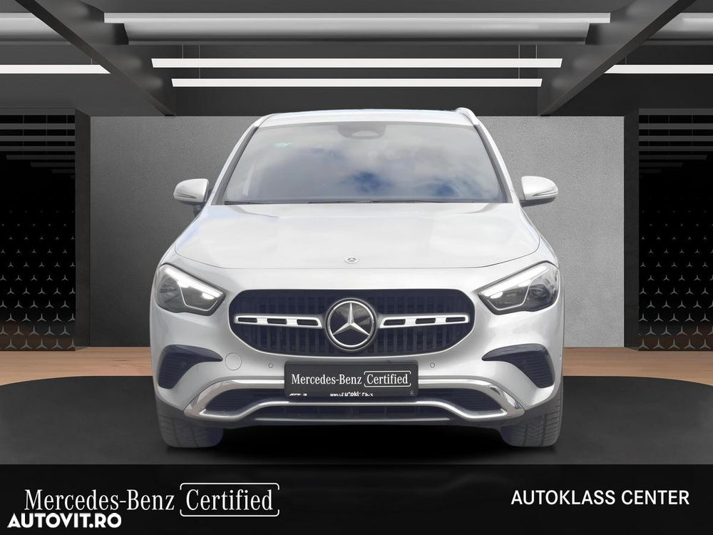 Mercedes-Benz GLA 250 e - 10