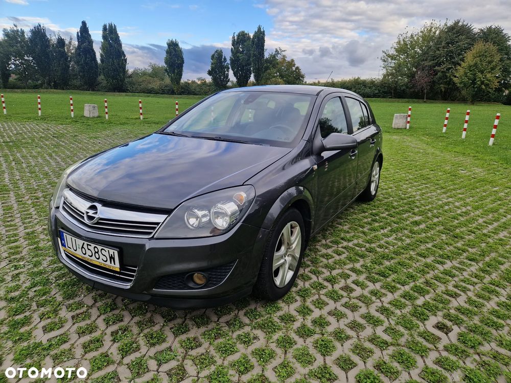 Opel Astra 1.8 Cosmo - 1